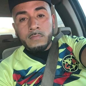 Meet your Posher, Eduardo